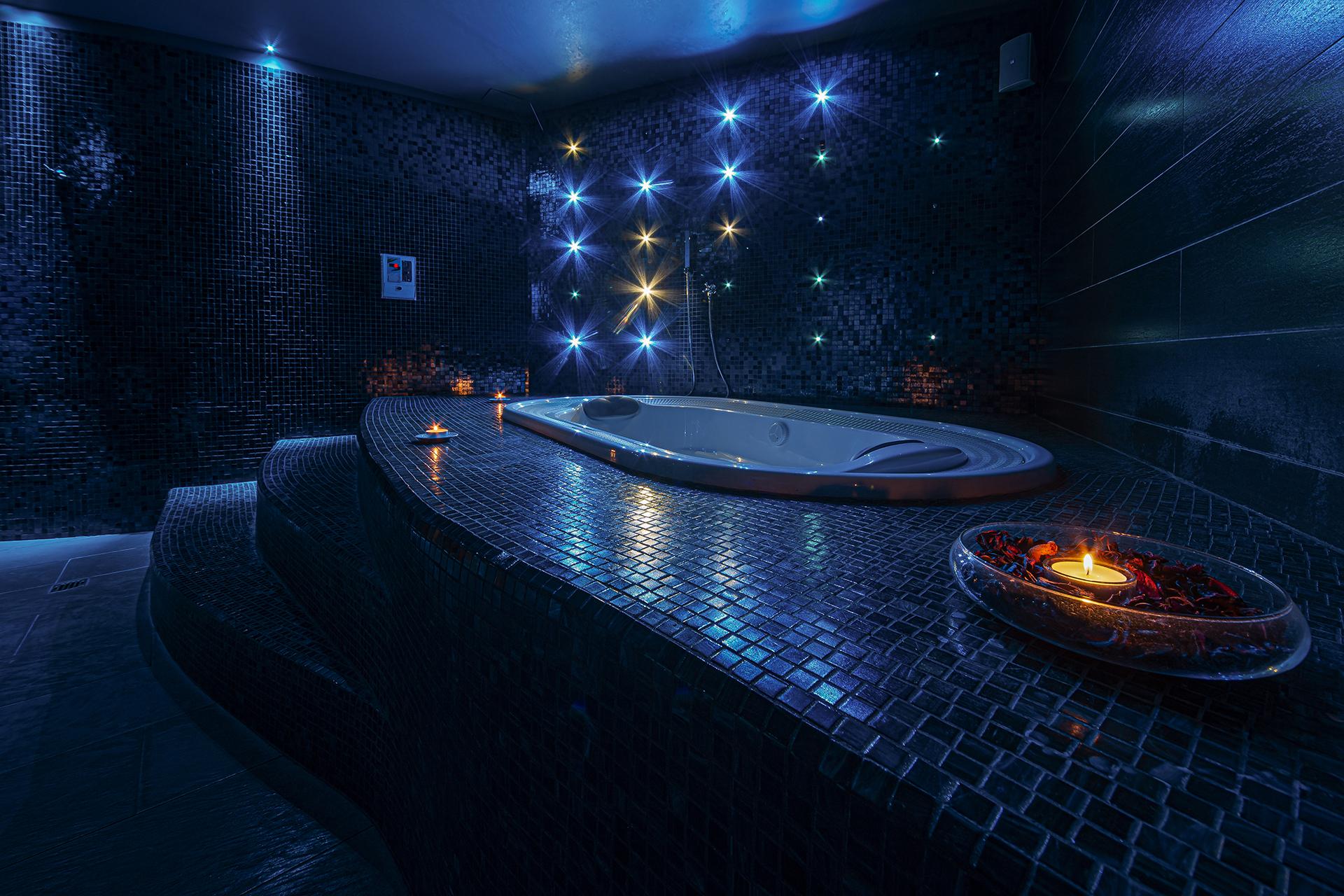 Hotel For You Чернуско-суль-Навільйо Екстер'єр фото